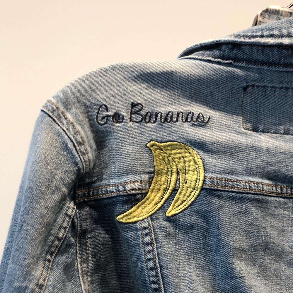 Jean jacket - Picture 2 of 3